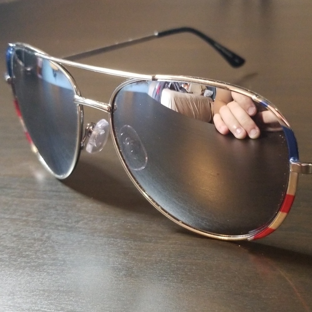 USA Reflective aviator sunglasses